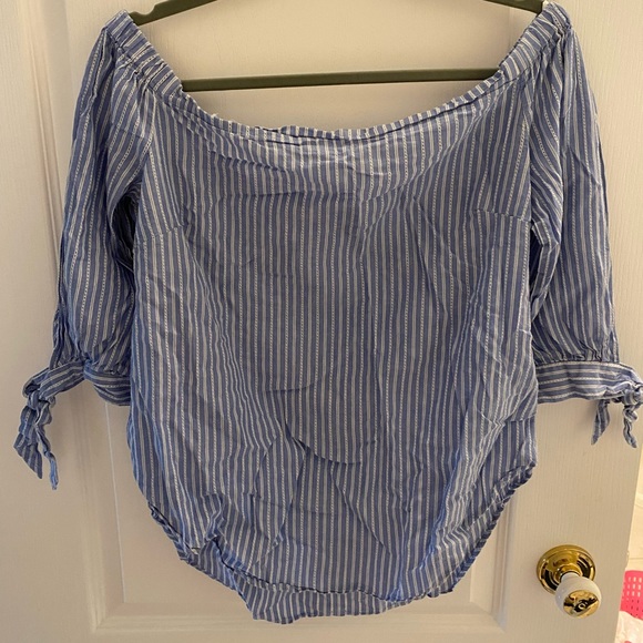 Cotton off shoulder blouse - Picture 2 of 5